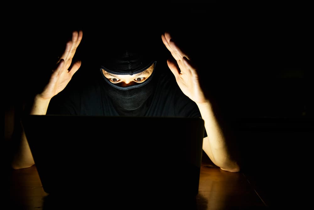 End-to-End Solutions to Piracy Across Online Platforms End-to-End Solutions to Piracy Across Online Platforms